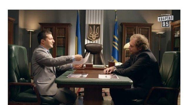 망가진 도로가 고쳐지는 과정