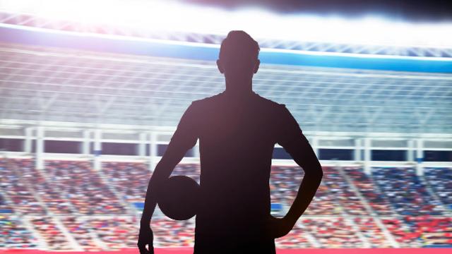 '혹시 토트넘?' 29세 축구선수, 런던서 폭행 혐의로 체포→구단 내부자까지 나섰다 