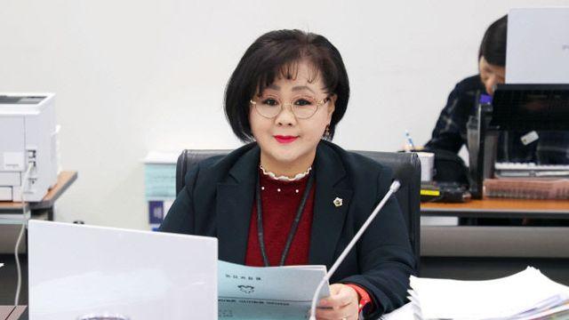 성남시의회 서희경 의원, 산후조리비 소득기준 완화 강조