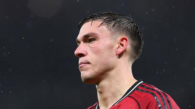 맨체스터 유나이티드와 '5년' 계약 맺었는데...1년 반 만에 팀 떠난다! 튀르키예 이적설