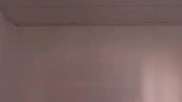 100만원짜리 벽걸이 TV,,