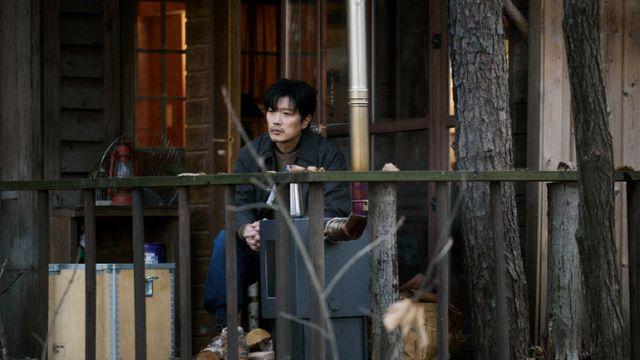 김필, 신곡 '드라이 플라워'로 컴백…배우 박희순 MV 주연