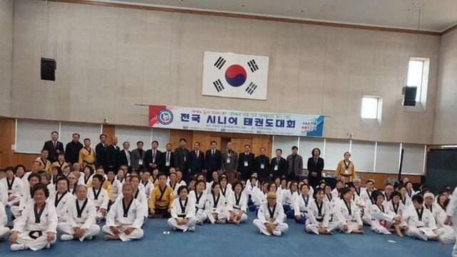 전주 '전국시니어태권도대회'서 선보인 ‘경락품세’, 시니어 건강 트렌드로 주목