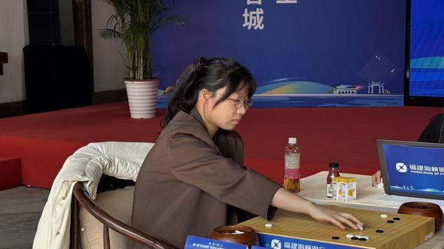 최정, 오청원배 결승 2국서 김은지에 반격…9일 최종 3국