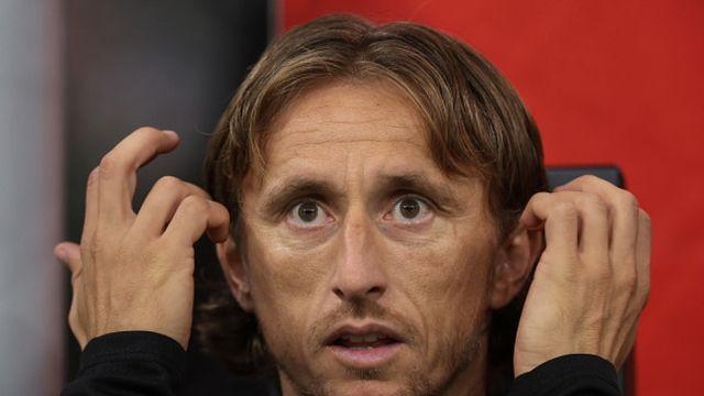 에이전트 모드리치 등장? 레알 마드리드 GK 꼬신다…“핵심적인 역할 맡아 설득하길 기대 중”