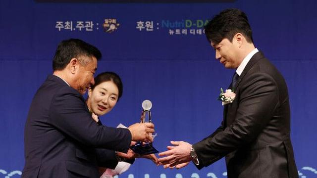 일구대상 수상한 '끝판왕' 오승환 