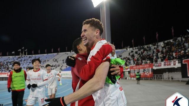 [승강 PO 현장리뷰] '부천의 꿈 이뤄지다'...부천, 바사니-김규민-갈레고 골로 수원FC 통합 4-2 완파! 창단 K리그1 승격