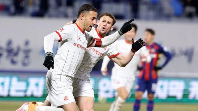 부천, 수원FC와 승강 PO 합계 4-2 승리…창단 첫 승격(종합)