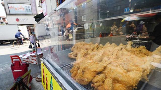 치맥 없는 월드컵?…오전 10시 축구에 자영업자들 울상