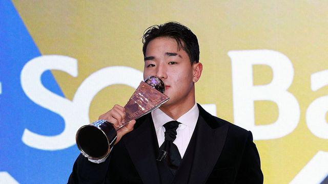 첫 황금장갑 노리는 안현민·송성문·김성윤·신민재·김주원