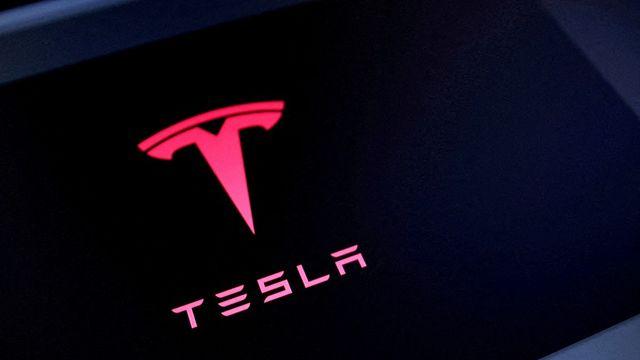 테슬라, 모건스탠리 투자의견 하향 후 주가 3.4%↓