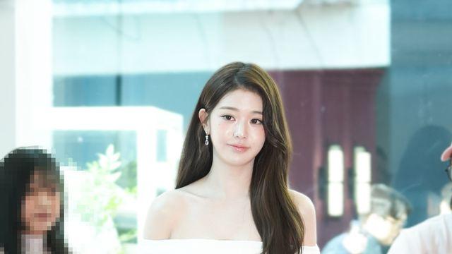 [포토] 장원영, 등장부터 눈부신 미모