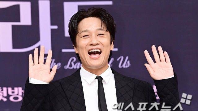 차태현, 子수찬 이름 찾은 근황…수능 후 변화에 두 딸도 '당황' [엑's 이슈]