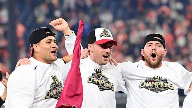 한 번 더하면 신기록인데→'4년 동행' 효자 외인 오스틴, 결국 GG 수상 불발인가…상대가 너무 강하다