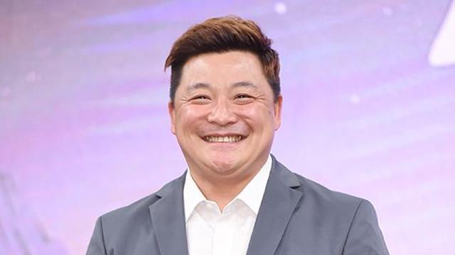 '원진서♥' 윤정수, 결혼 직후 겹경사 터졌다…