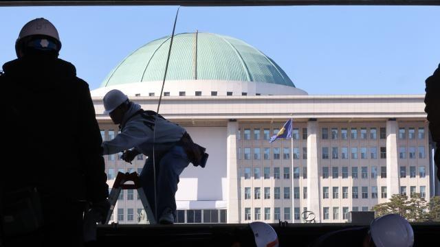 여야 공천룰 전략 차이...민주당'당권 경쟁'·국민의힘 '텃밭 수성'