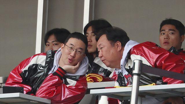 “샐러리캡 넘기는 게 엄청난 잘못인가” LG 차명석 단장의 소신발언…박동원·홍창기 다년계약까지 고려하며 ‘우승에 올인’