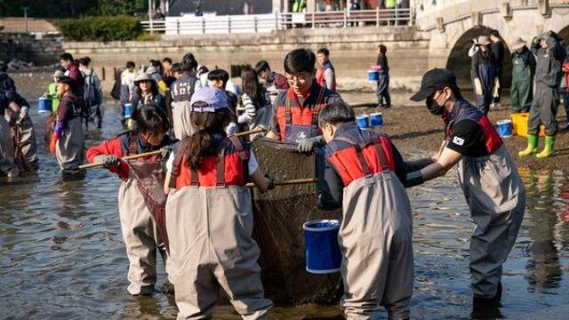 네오위즈홀딩스, 임직원 사회공헌 활동 ‘2025 오색오감’ 성료