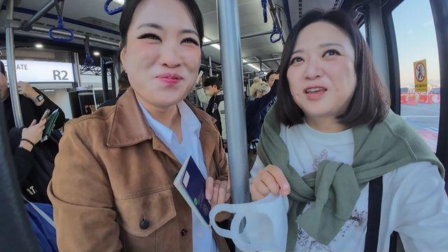 김숙, 윤정수 결혼식에 화려한 의상 입고 간 이유(홈즈)