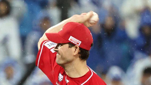 SSG 앤더슨,  코리안드림 이뤘다....1+1년 최대 250억원에 MLB 컴백