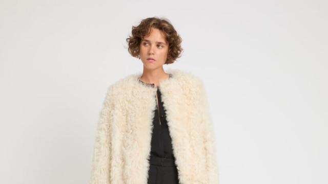 겨울 데일리룩에 딱 맞는 이브살로몬 ‘토스카나 롱 코트’