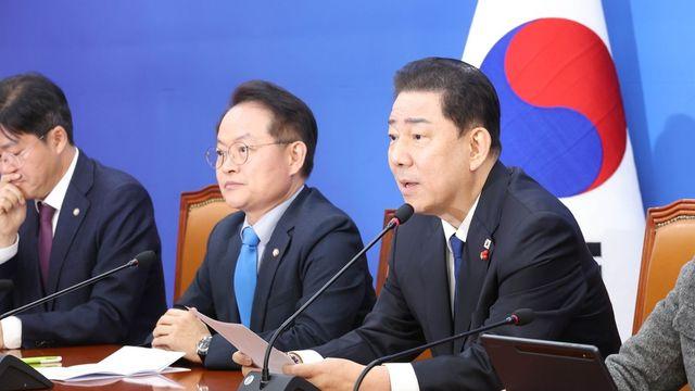 與, 내란재판부法 이달 하순 본회의 상정 검토…
