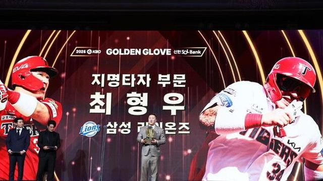 KIA 동료 떠올리며 울컥한 최형우 