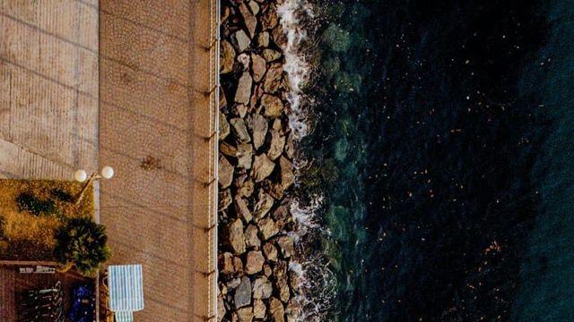 바닷가 마을 산책