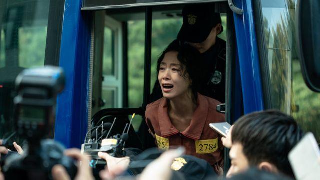 ‘자백의 대가’ 전도연의 차력쇼…스릴러 존재감 미쳤다