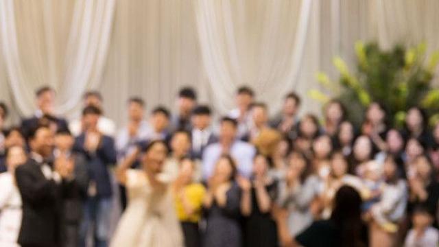 결혼식 겹쳤다고 분노한 친구