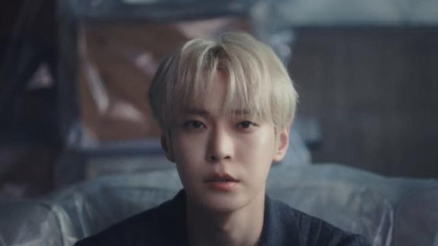 NCT 도영, 입대하자마자 ♥시즈니 위한 선물…