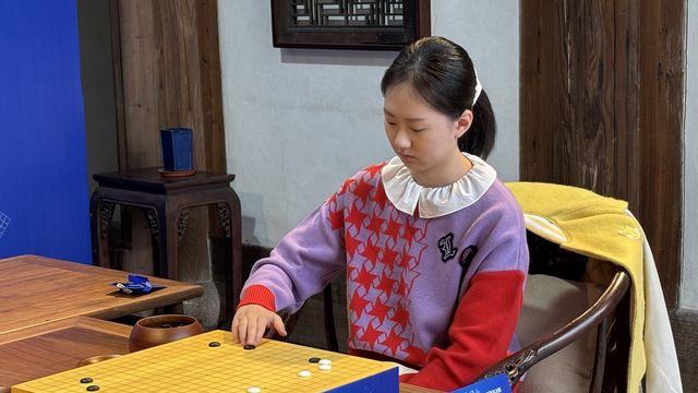 '천재소녀' 김은지, 오청원배 최종국 불계승…세계대회 첫 우승