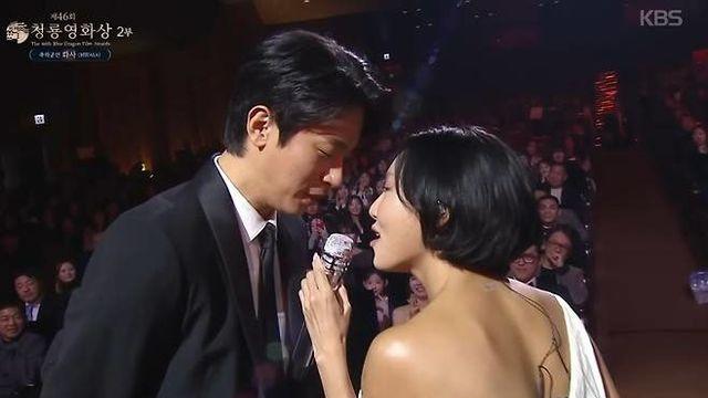 화사, 청룡 신드롬 이어간다…‘Good Goodbye’ 빌보드 핫100 2주 1위