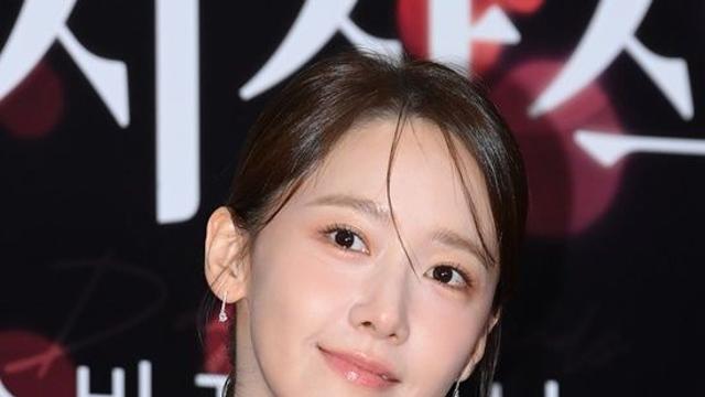 [단독] 임윤아, '소녀시대 윤아'로 돌아온다…12월 팬미팅서 신곡 깜짝 공개