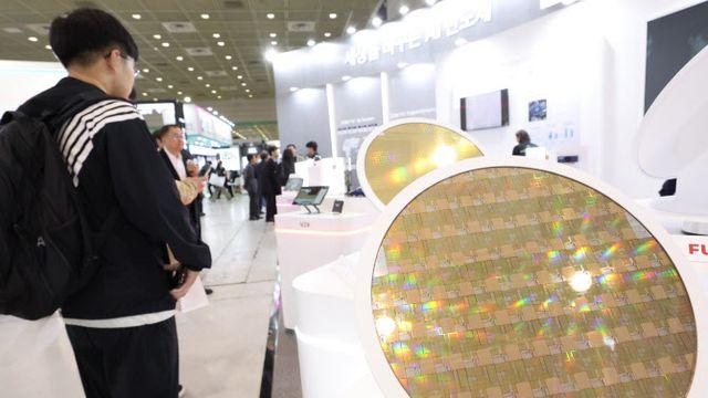 해외 IB·신평사, 내년 우리나라 성장률 잇따라 상향 조정