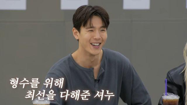 케이윌, ‘케이사’ 클래스 다르네…몬엑에 60만원대 위스키 선물