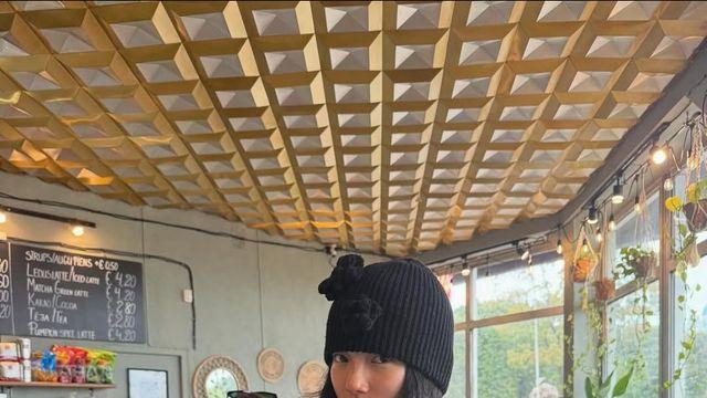 수지부터 제니, 효민, 태연까지 겨울의 진리, 블랙 비니 스타일링