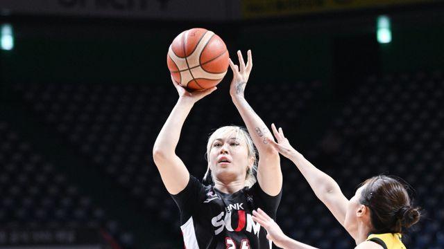 ‘김소니아 14점·11리바운드’ BNK 썸, KB스타즈 꺾고 공동 2위로