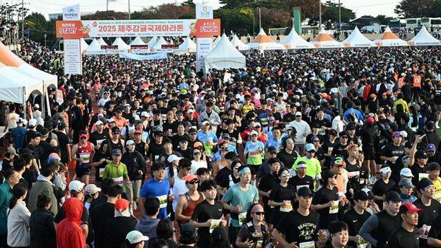 제주 '런트립' 확산… SNS 속 '러닝' 언급 급증