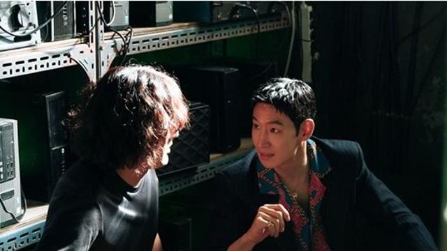 이제훈, 승부조작 빌런에게 접근…은밀한 작전 회의 '광기' (모범택시3)