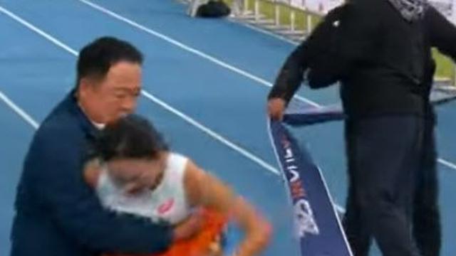 '신체접촉 논란' 마라톤 감독 자격정지…선수들이 털어놓은 이유