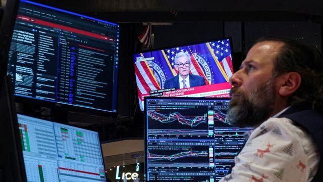 뉴욕증시, 오라클 쇼크에 기술주보다 우량주…다우 신기록 마감