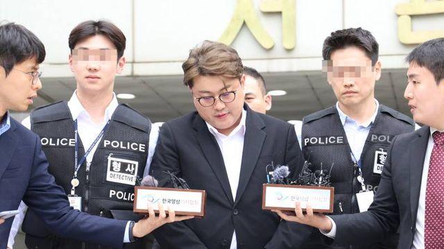 김호중, 수감 중 합창단원으로 세종문화회관서 공연?…“사실 아냐” [공식]