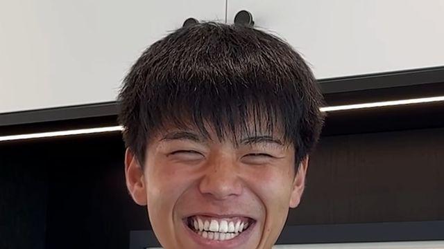 손흥민이 토트넘 日 유망주에게 알려준 한국어는?...“흥민이형이 ‘넌 바보야’라고 했어요”