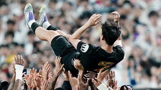 토트넘 후배가 떠올린 그 이름 “SON은 항상 형처럼 응원해 준다”