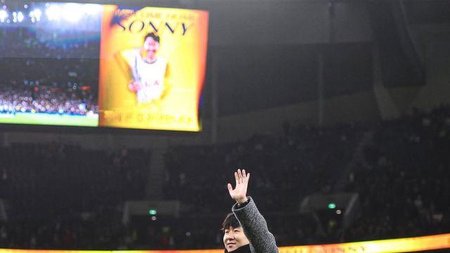 “SON, 역사 쓴 7인 중 한 명” EPL도 손흥민 업적 조명
