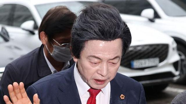 '신도 추행 등 혐의' 허경영, 구속연장 결정에 즉시항고