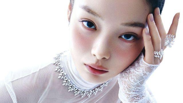 첫눈 오는 겨울날의 주얼리 스타일링