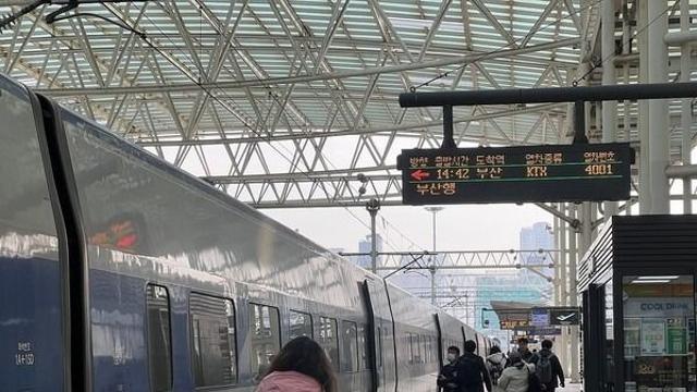 철도노조, 무기한 총파업 앞두고 극적 합의점 도출