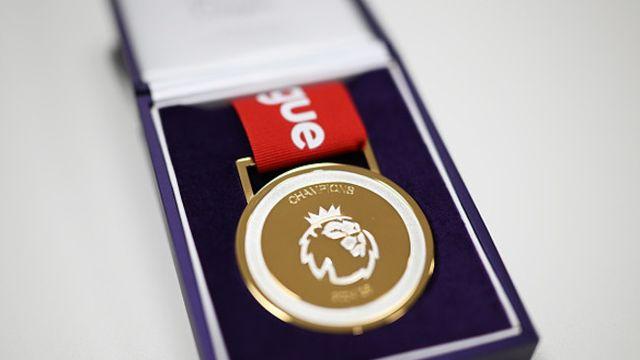 프리미어리그 우승 메달을 거절한 선수가 있다? 심지어 “볼 보이에게 줬어”…왜? “자격이 없다고 느껴서”